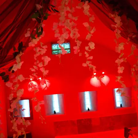 Les Secrets Du - Unique Liefdeshotel *